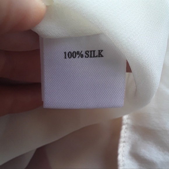 Lia Kes Silk Modish and Stylish Red & White Dress - Picture 5 of 6